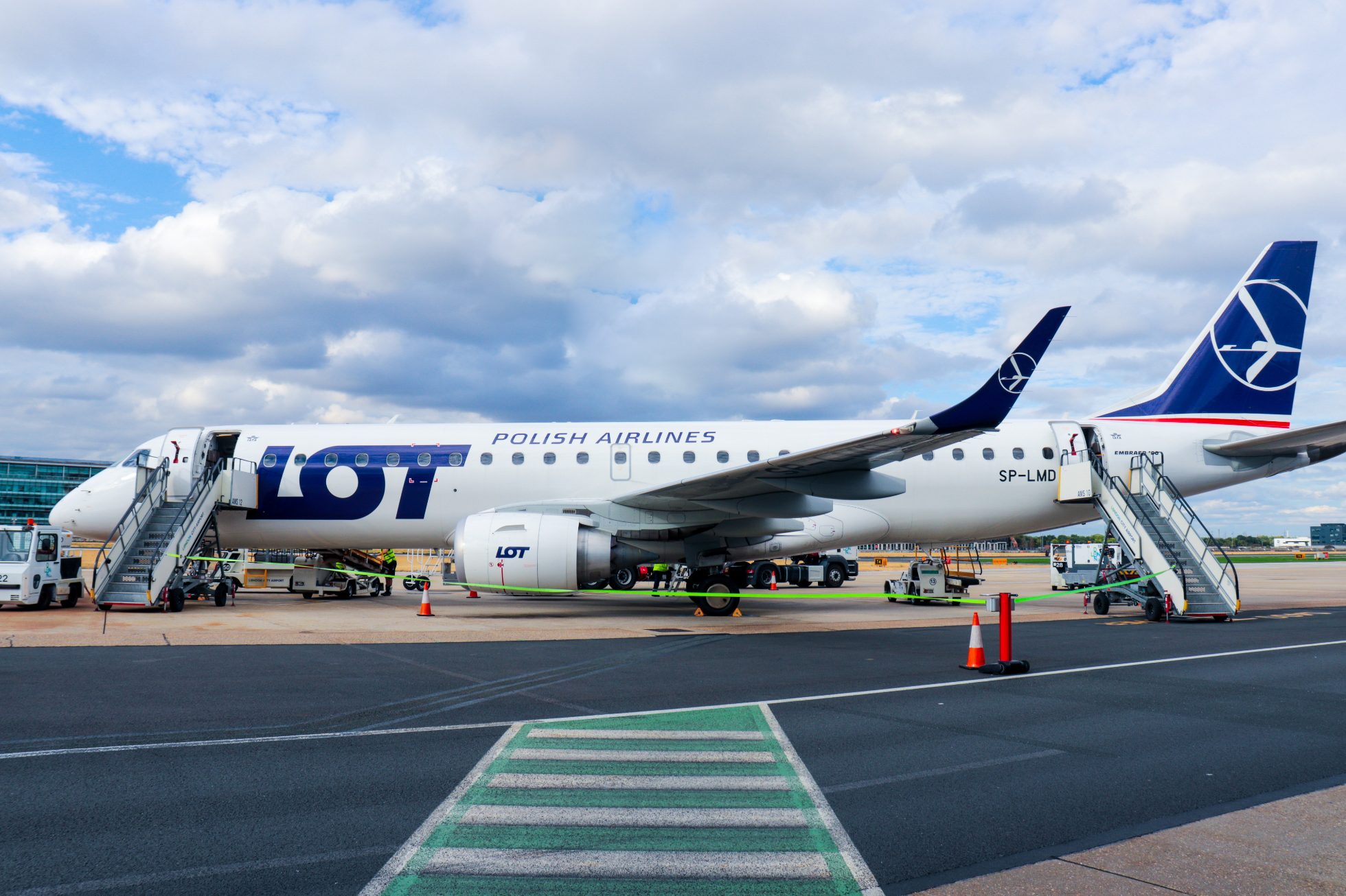 Embraer 190 at London-City Airport.